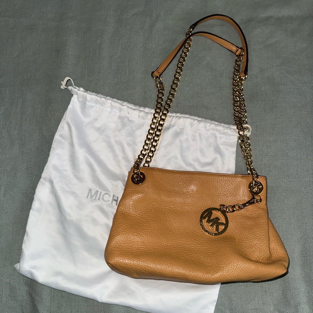 Michael Kors convertible shoulder and crossbody chain bag